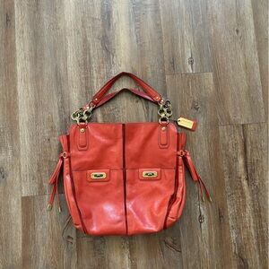 Coach Chelsea Flagship Curry Orange Leather Turnlock Pocket Shoulder Bag